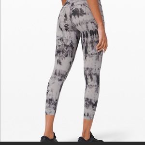 FAST AND FREE TIGHT II 25" *GAME DAY